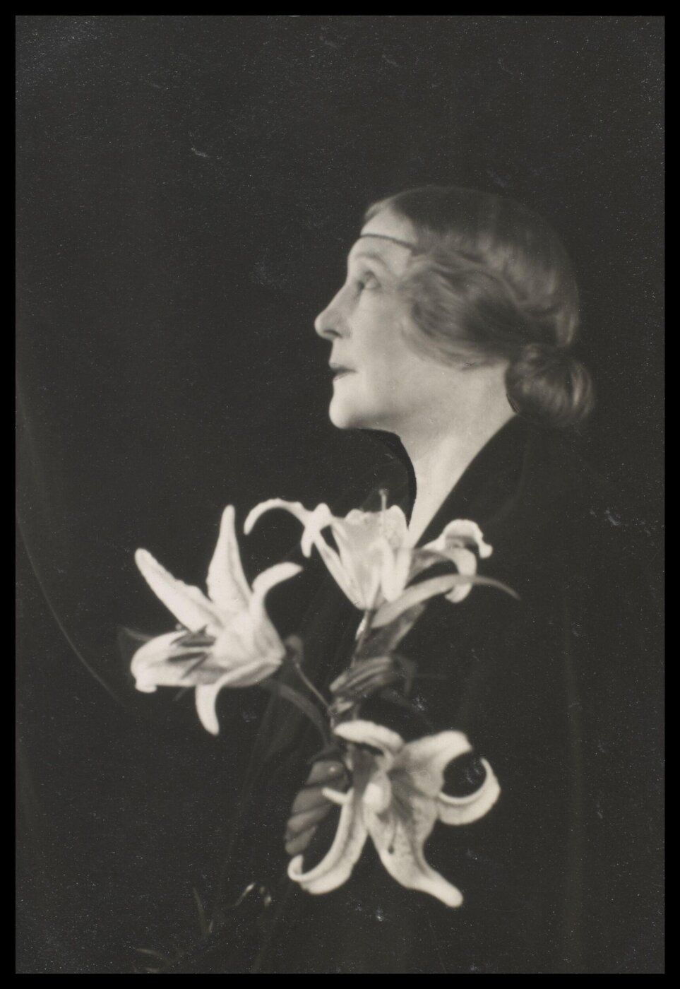 Beaton, Cecil (Sir), Guy Little Theatrical Photograph