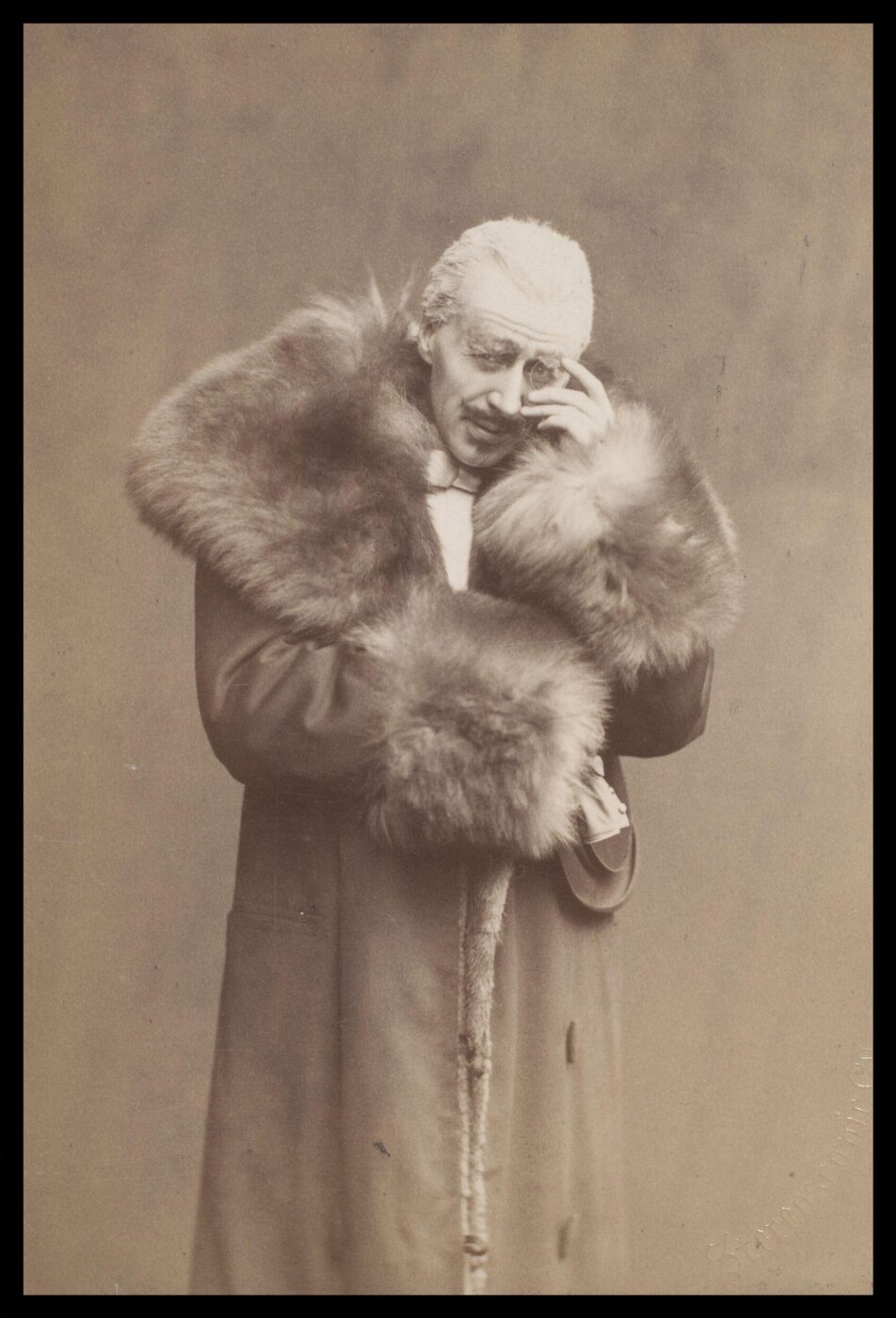 London Stereoscopic and Photographic Company, Guy Little Theatrical Photograph