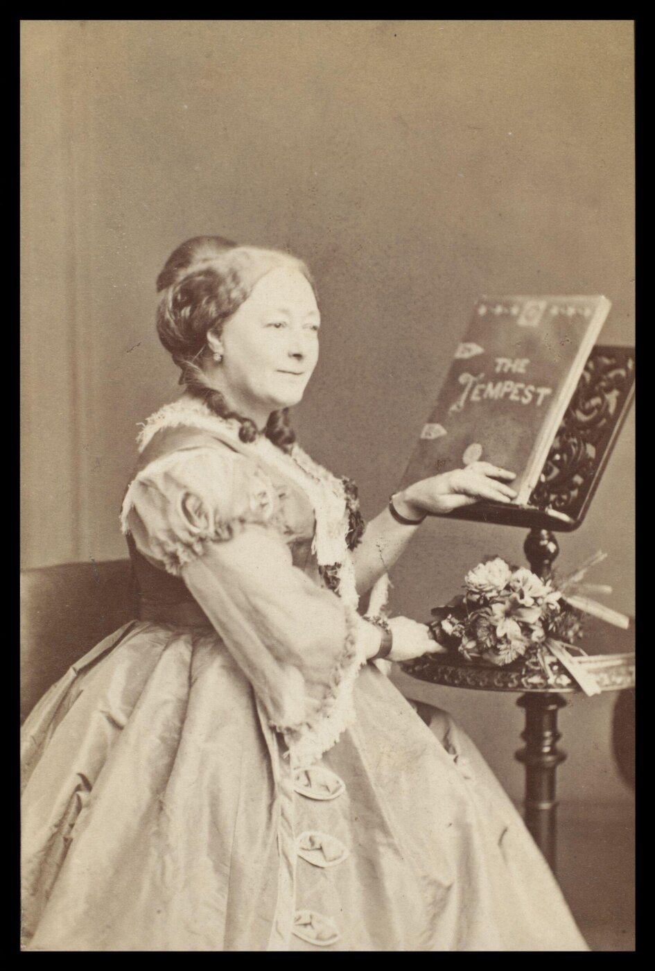 London Stereoscopic and Photographic Company, Guy Little Theatrical Photograph