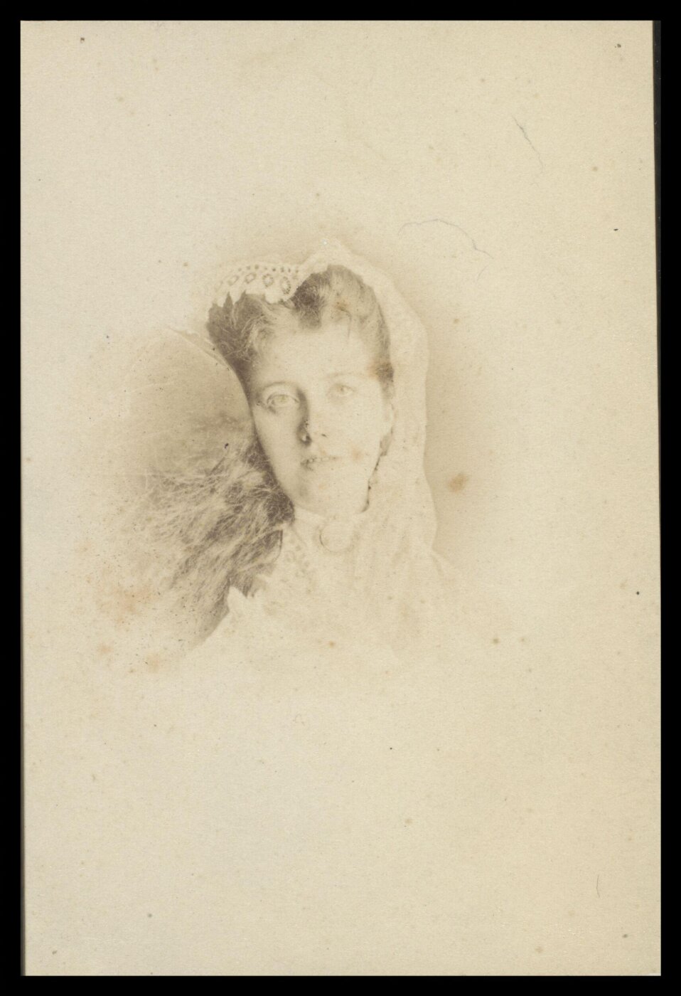 London Stereoscopic and Photographic Company, Guy Little Theatrical Photograph
