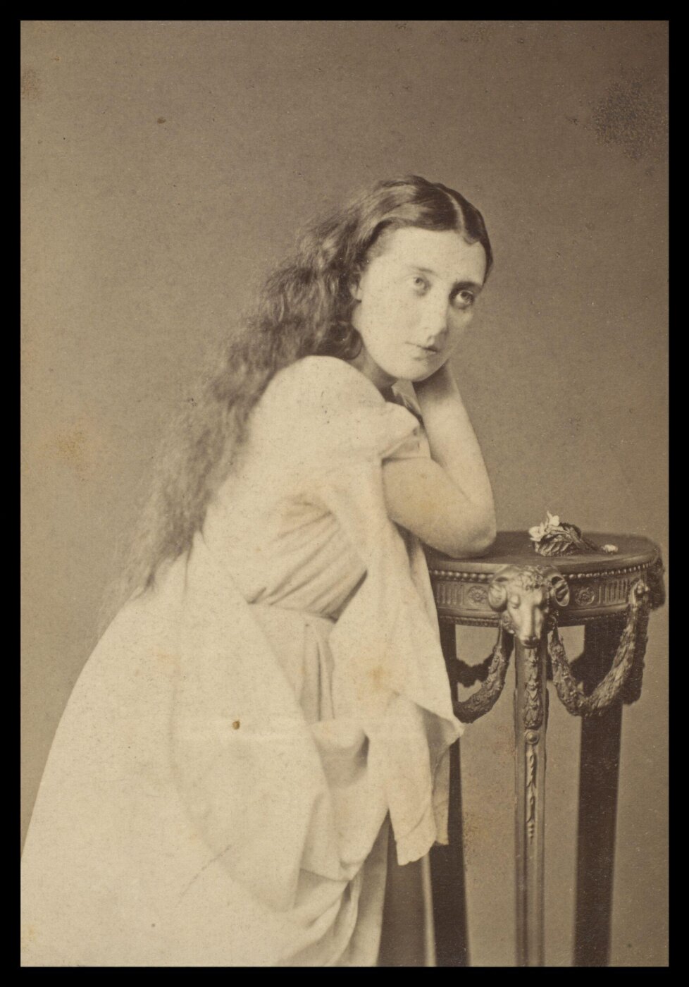 London Stereoscopic and Photographic Company, Guy Little Theatrical Photograph