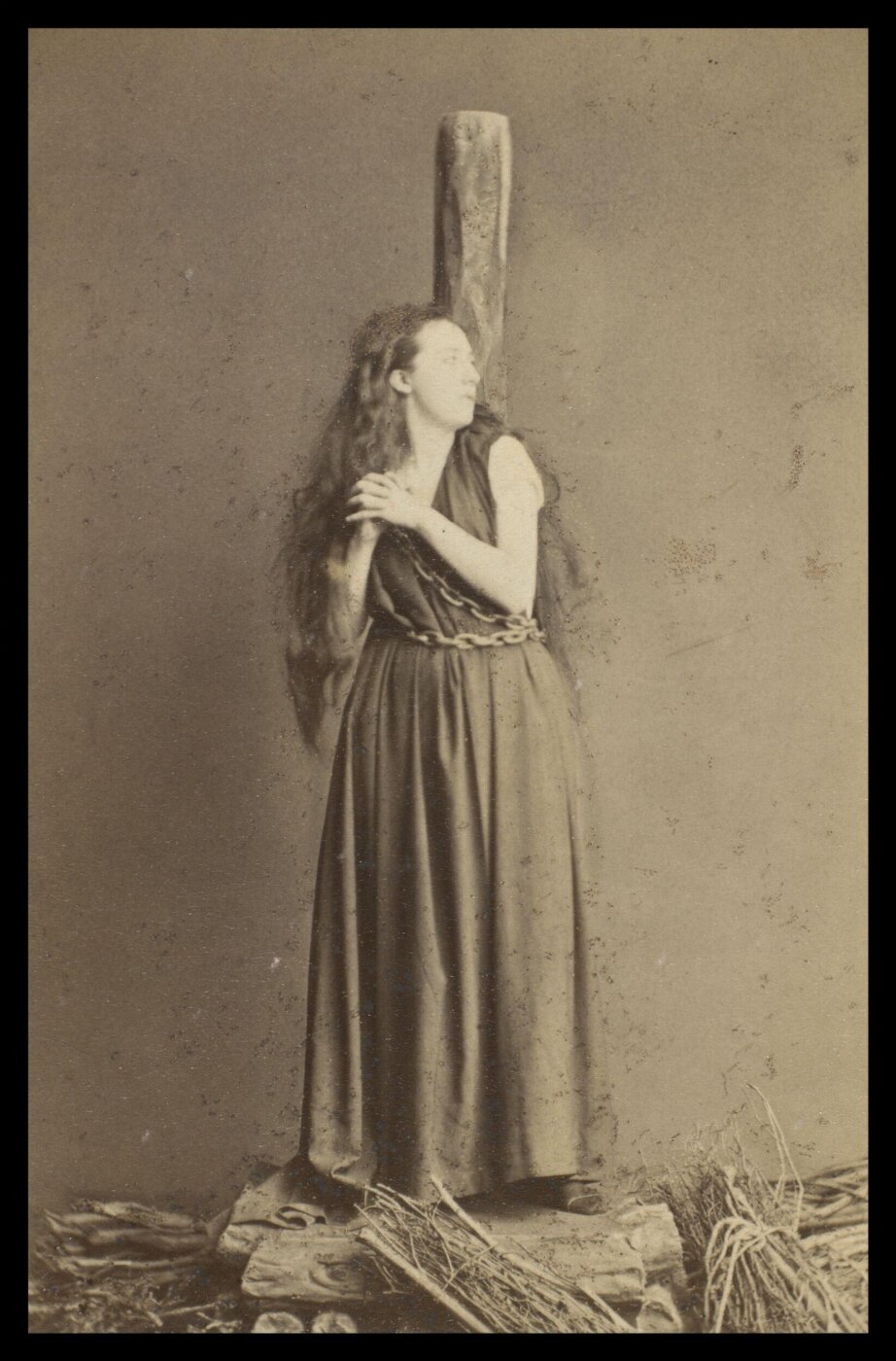 London Stereoscopic and Photographic Company, Guy Little Theatrical Photograph