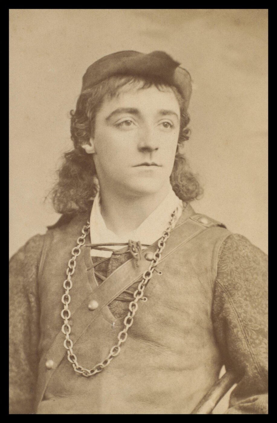 London Stereoscopic and Photographic Company, Guy Little Theatrical Photograph
