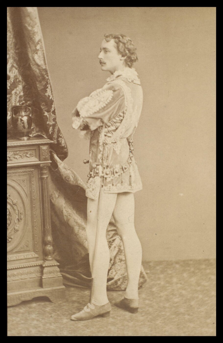 Elliott & Fry, Guy Little Theatrical Photograph