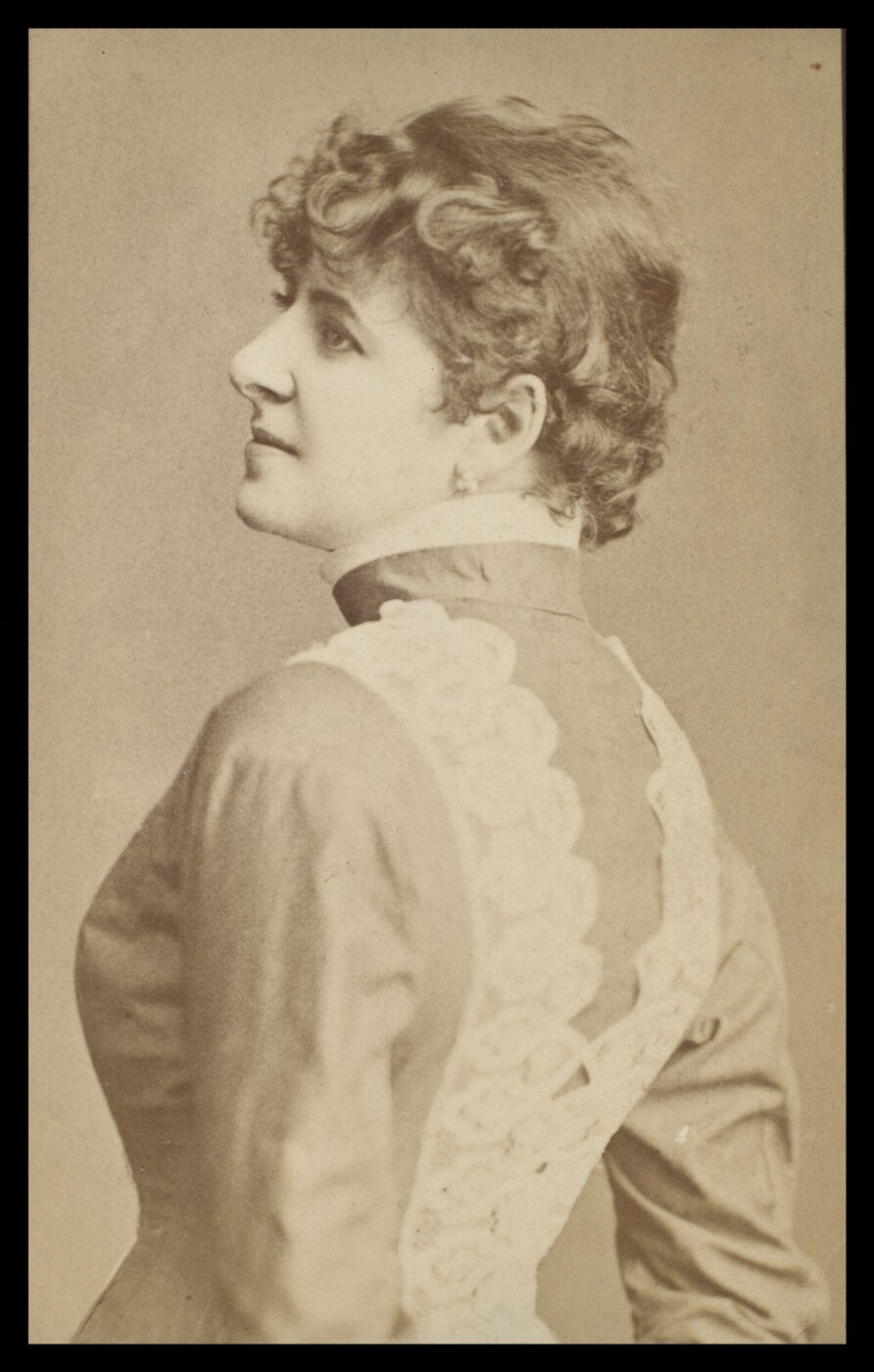 London Stereoscopic and Photographic Company, Guy Little Theatrical Photograph