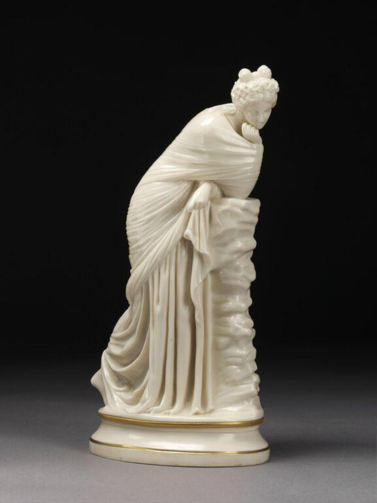 Statuette