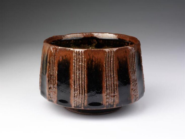 Tea Bowl top image