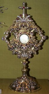 Monstrance thumbnail 2