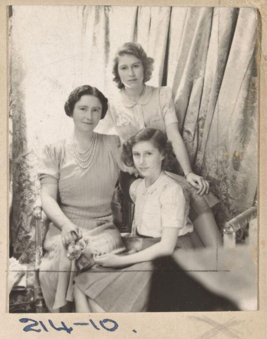Beaton, Cecil (Sir), Photograph