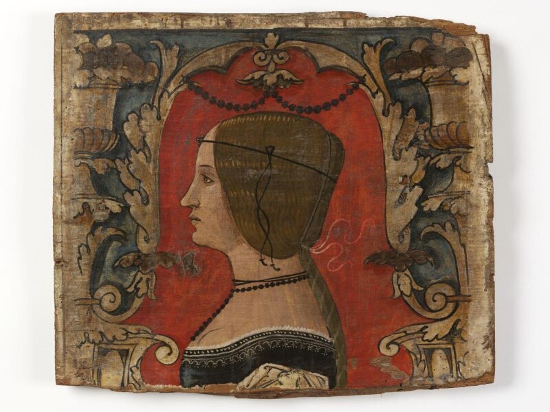 Profile bust of a lady facing left