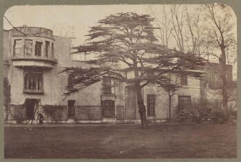 Exterior view of Grove House, Kensington Gore, from the south