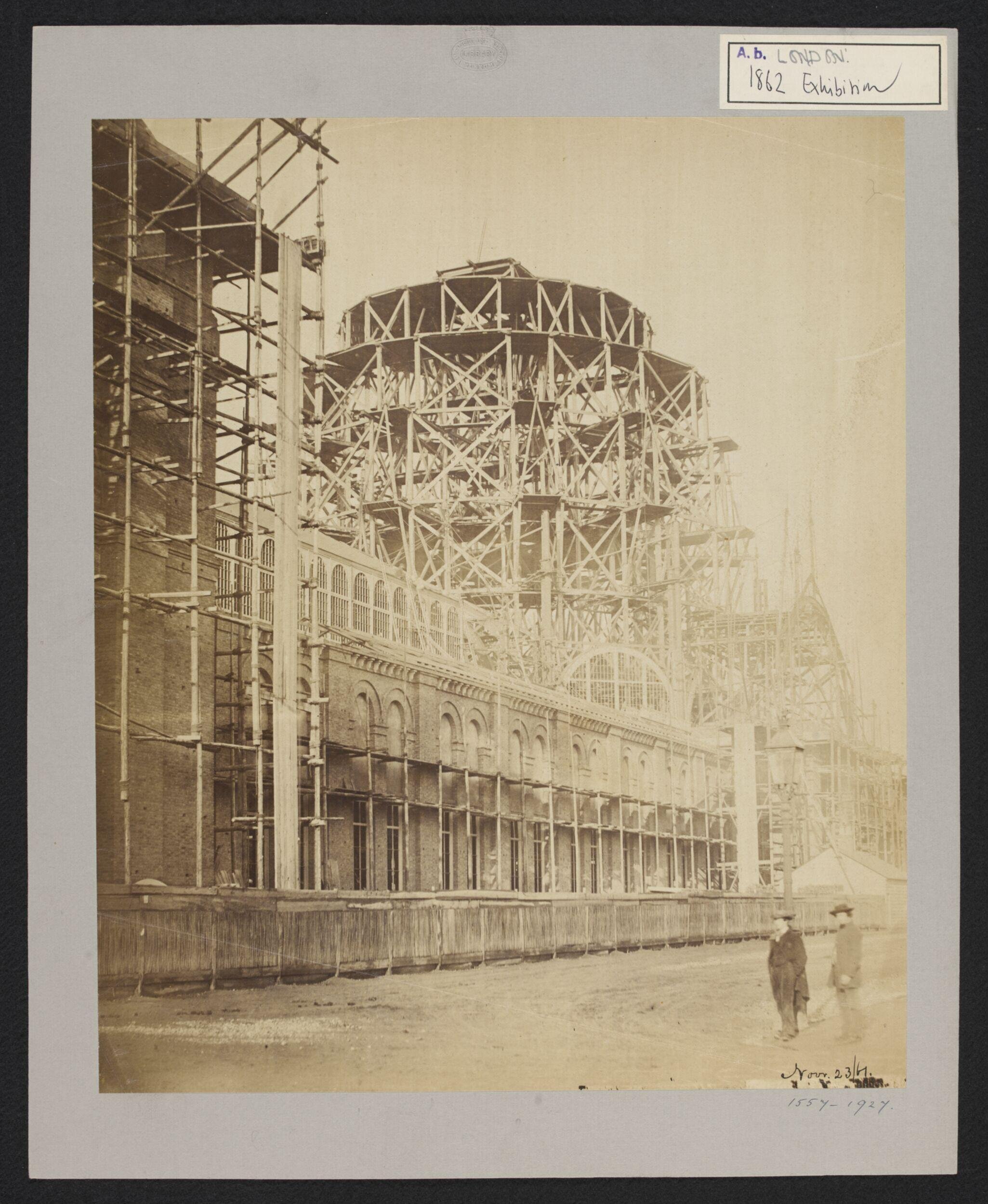Construction of 1862 International Exhibition, the main dome