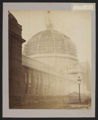 Construction of 1862 International Exhibition buildings
