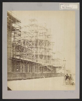 South Kensington, Construction of the central dome  1862 International Exhibition