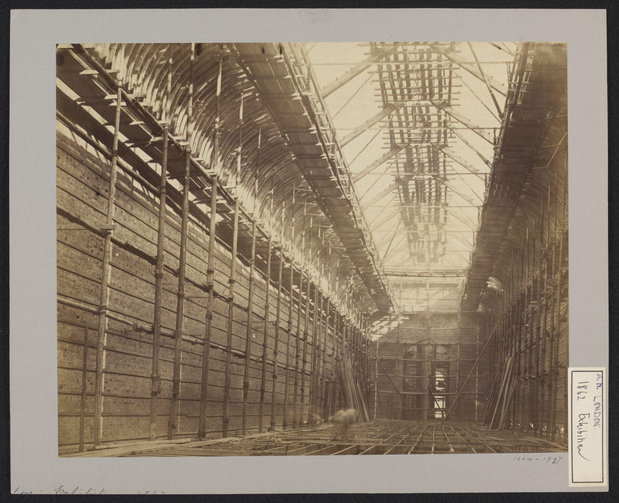 1862 International Exhibition, Picture gallery interior, construction