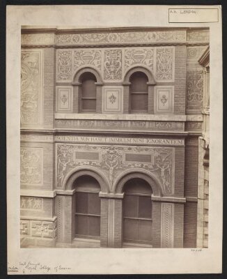 Engraved plaster decoration (sgraffito) on the east side of the Science Schools, designed by F.W. Moody and executed by students of the Art Schools