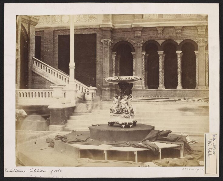 1862 International Exhibition, South Kensington, Royal Horticultural Gardens, fountain top image
