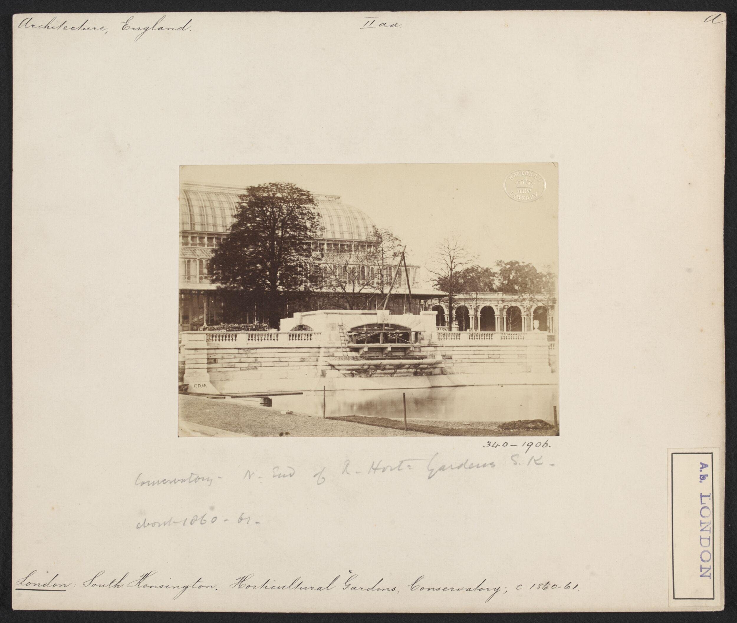 South Kensington, Royal Horticultural Gardens, Conservatory