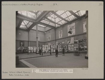 Photograph, Victoria and Albert Museum, British and foreign posters exhibition, North Court, gelatin silver print, 1931