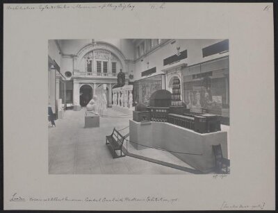 Photograph, Victoria and Albert Museum, Central Court (Gallery 43) showing Ivan Meštrović sculpture exhibition, gelatin silver print, 1915