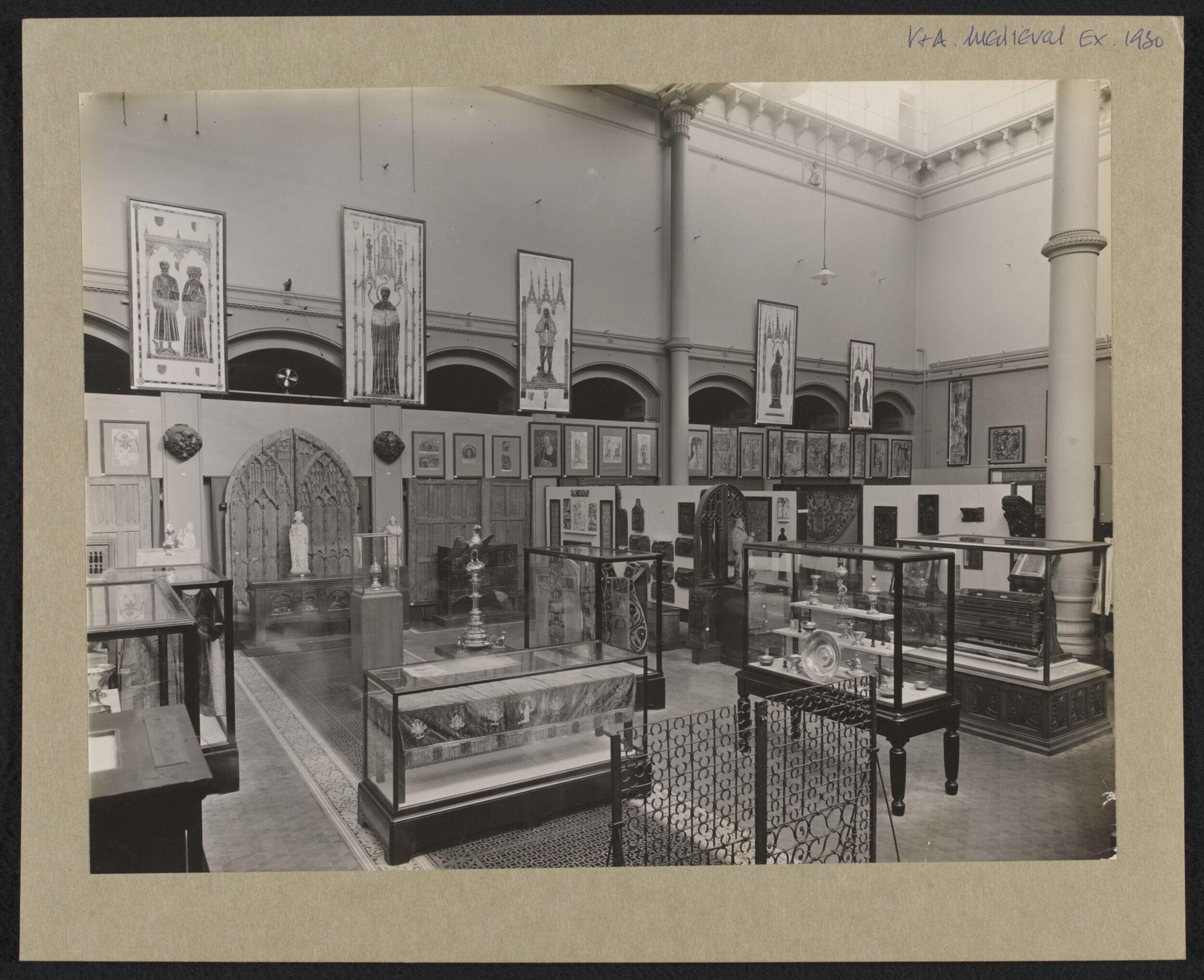  Victoria and Albert Museum, English mediaeval art exhibition in North Court