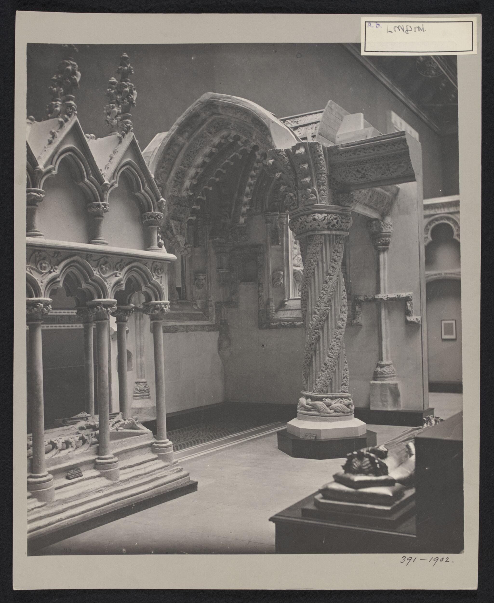 South Kensington Museum, Cast Courts with the cast of a portion of Roslyn Chapel