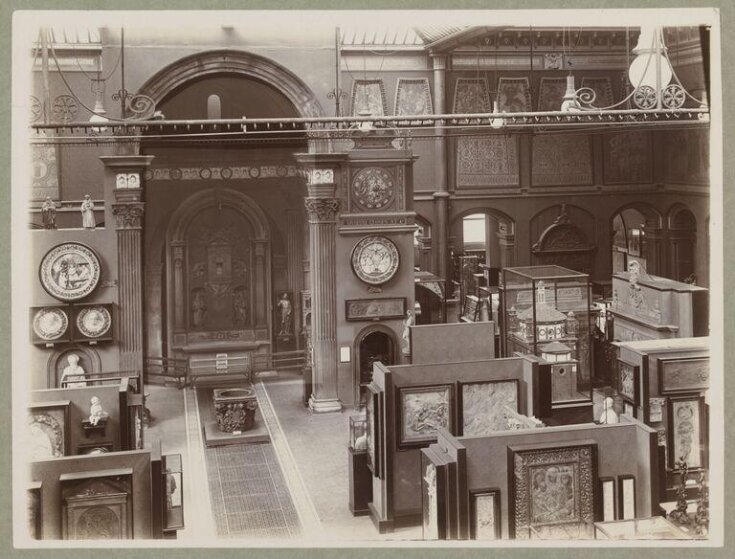 South Kensington Museum, Interior of North Court top image