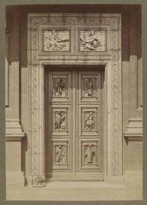 South Kensington Museum, Quadrangle:  the doorway and doors of the Lecture Theatre building