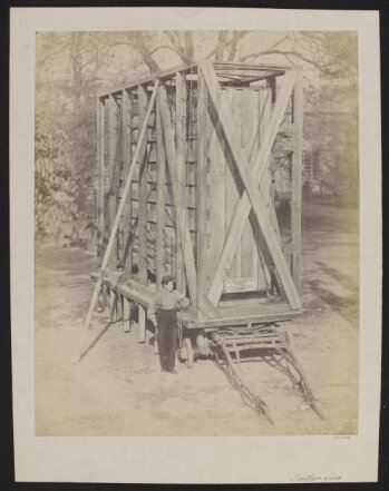 View of packing case and horse-drawn 'van' for transport of Raphael Cartoons from Hampton Court to South Kensington Museum