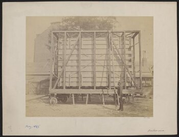 Side view of packing case and horse-drawn 'van' for transport of Raphael Cartoons from Hampton Court to South Kensington Museum