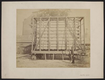 Side view of packing case and horse-drawn 'van' for transport of Raphael Cartoons from Hampton Court to South Kensington Museum