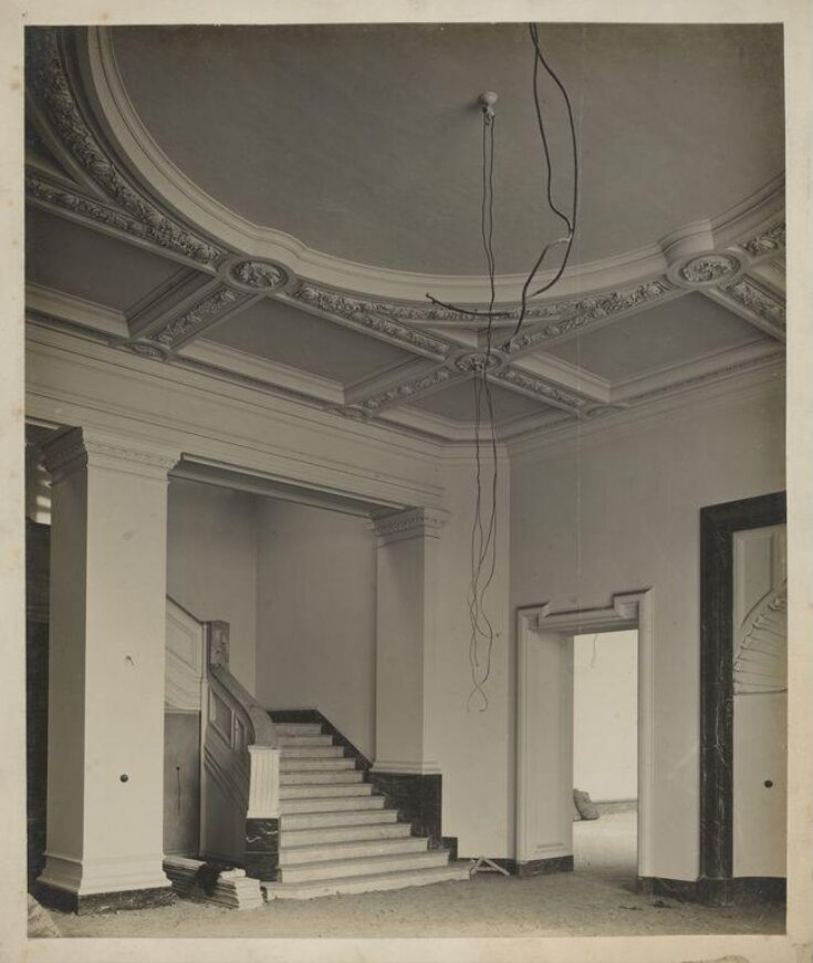 Victoria and Albert Museum, Staircase from Room 124 to Room 138 under construction top image