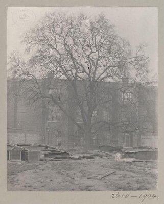 South Kensington Museum, Entrance, Cromwell Road, exterior of south side of the Library