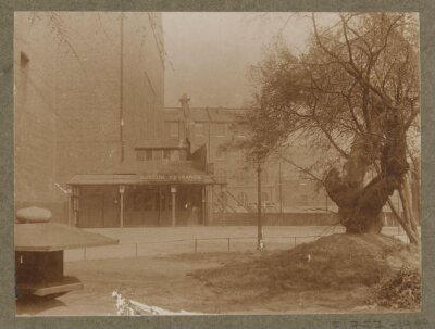 South Kensington Museum, Entrance with Cast courts and remains of 'Brompton Boilers'
