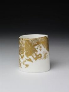 Eastman Gold Aves Vase No.8 thumbnail 1