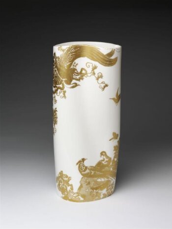 Eastman Gold Aves Vase No.4