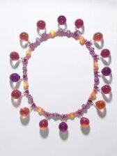 Necklace thumbnail 2