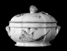 Tureen and Cover thumbnail 1