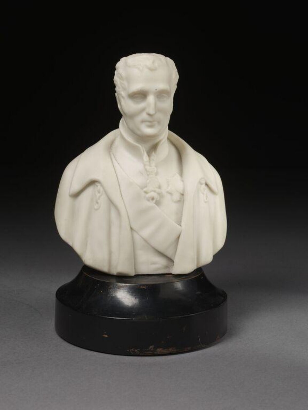 Bust