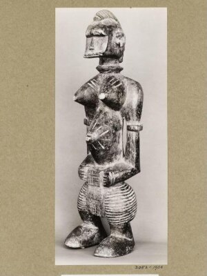 Figure of a woman. Senufo, Ivory Coast, border of Sudan.