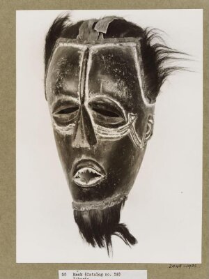 Mask with monkey hair, Liberia