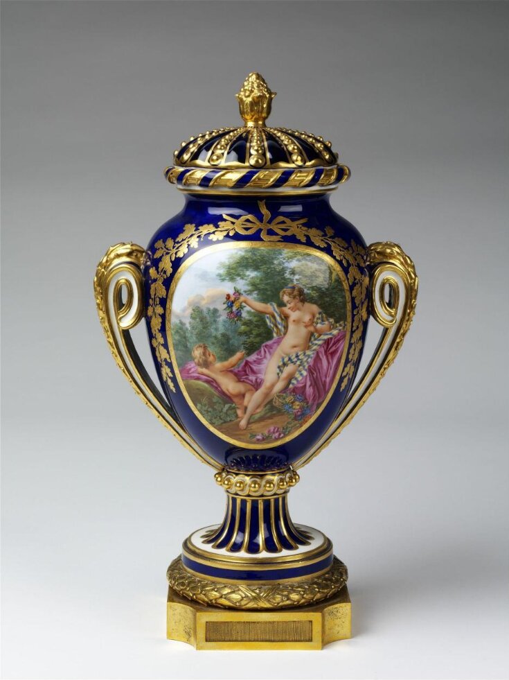 vase à ruban or vase à couronne top image