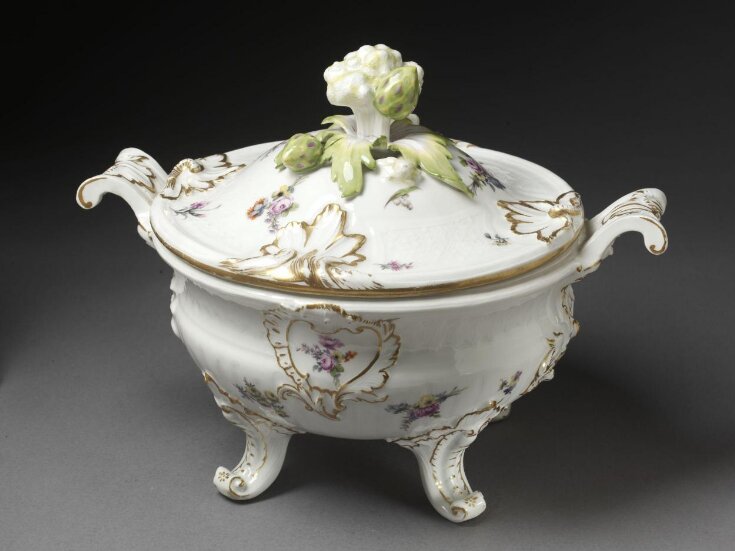 Tureen top image