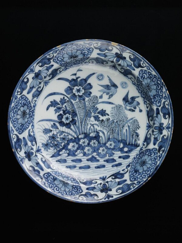 Dish | Kam, Gerrit Pietersz | V&A Explore The Collections