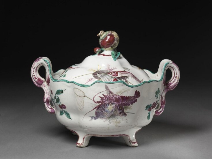 Tureen top image