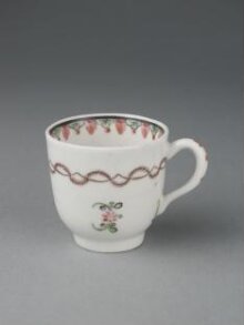 Toy Tea-Cup thumbnail 1