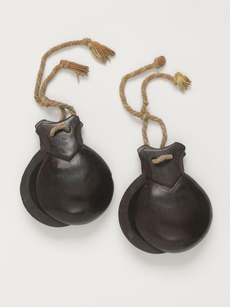 V&A Explore The Collections