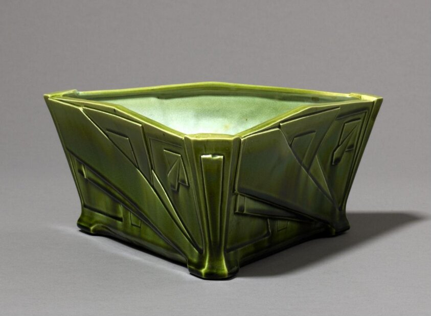 Bowl — Bretby Art Pottery — ca. 1934