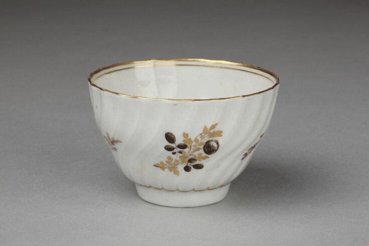 Tea Bowl top image