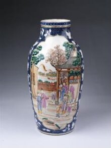 Vase thumbnail 1